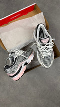 Saucony ProGrid Omni 9 Pink