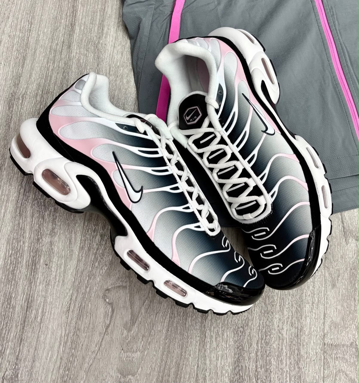 Nike Air Max Pink Foams 2026